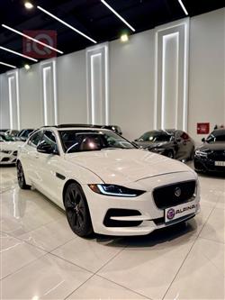 جاكوار XE